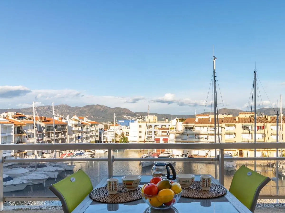 Apartment Club Nautic-24 By Interhome Empuriabrava